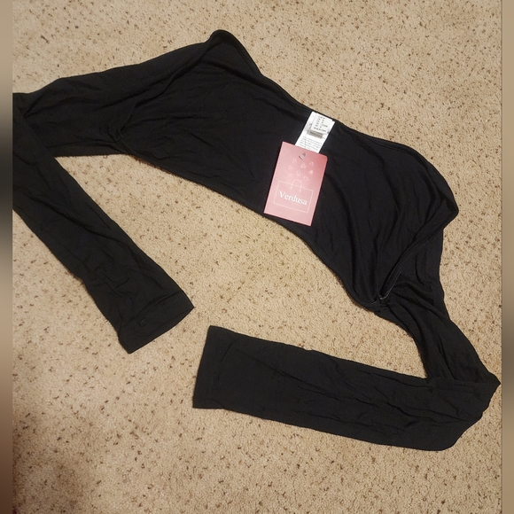 Womens athletic tops bolero - Picture 2 of 2